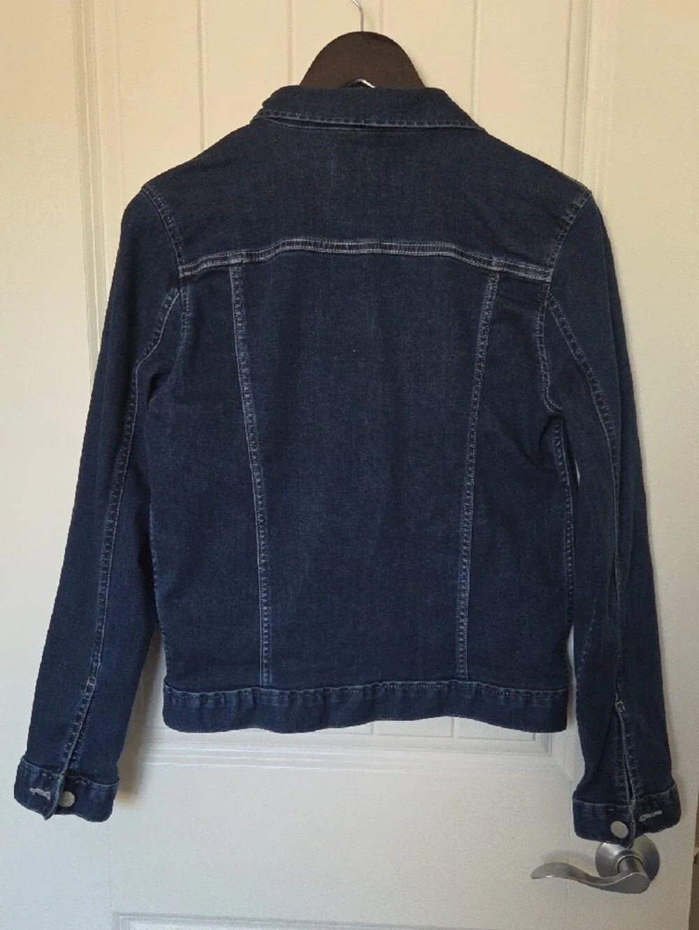 Calvin Klein Navy Denim Jacket (size M) - Picture 5 of 7
